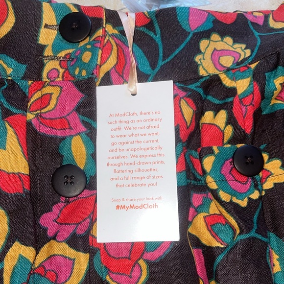 NWT ModCloth floral button up skirt - Picture 2 of 5